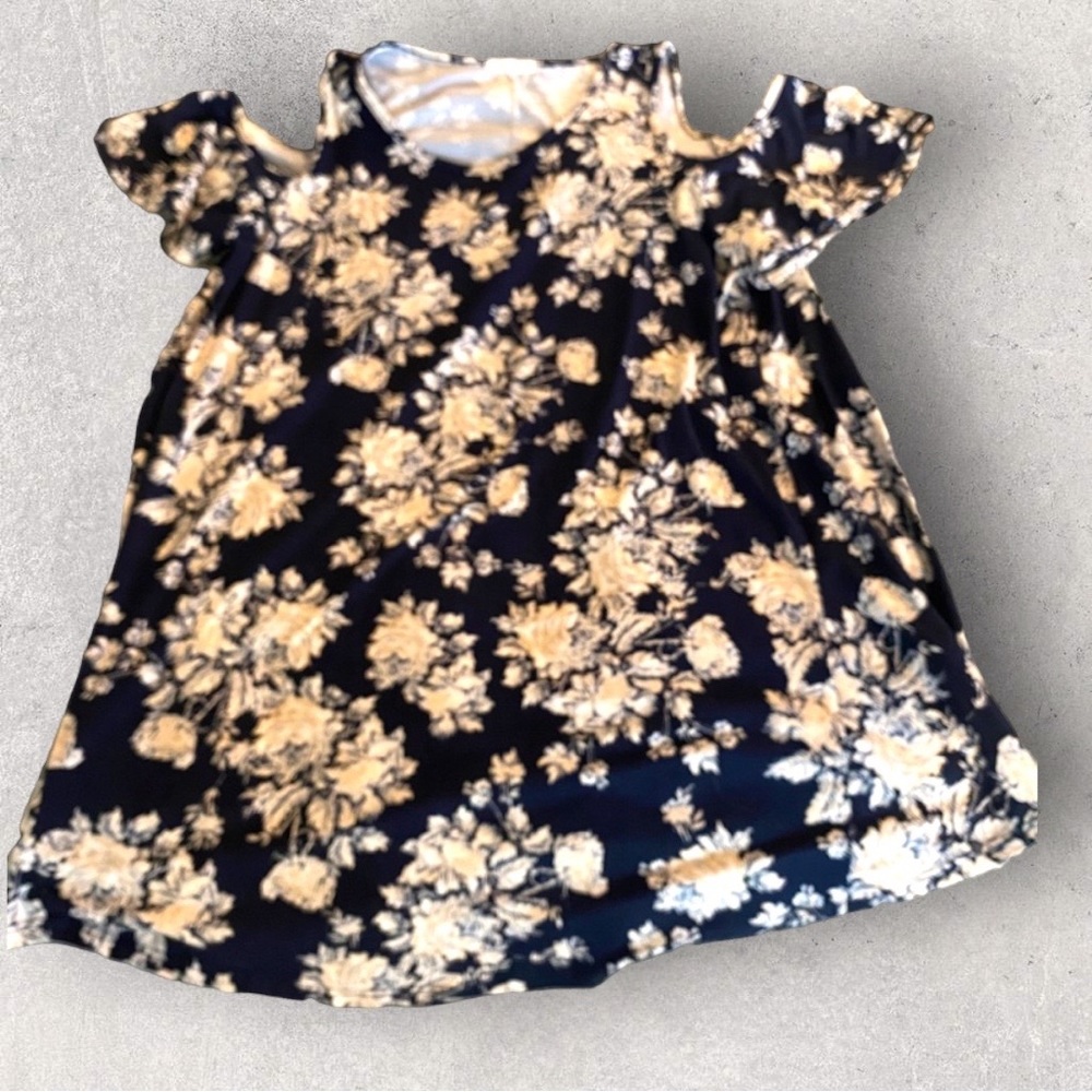 Navy and white floral top